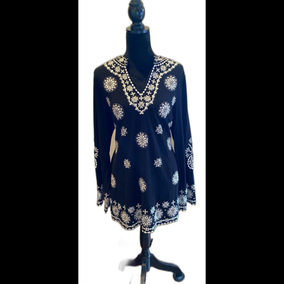 INC Blouse Size XL Tunic 95% Cotton 5% Spandex Black Intricate Stitching Design - Picture 1 of 10